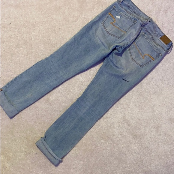 American Eagle Light-Wash Low-Waist Ripped Jeans - Picture 2 of 4